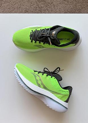 Saucony kinvara pro slime umbra бігові кросівки carbon adidas nike puma