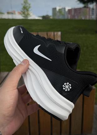 Nike vomero react x 6