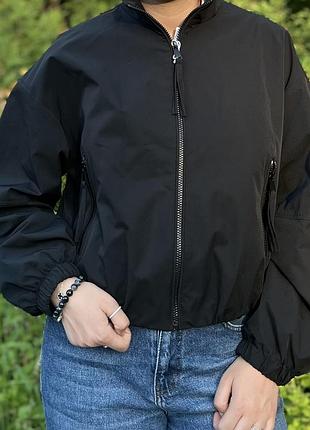 Вітровка жіноча, коротка, без капюшона, розміри s, m, l, xl чорна
