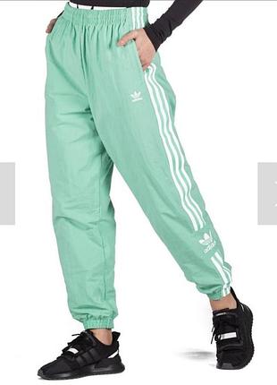 Штани adidas