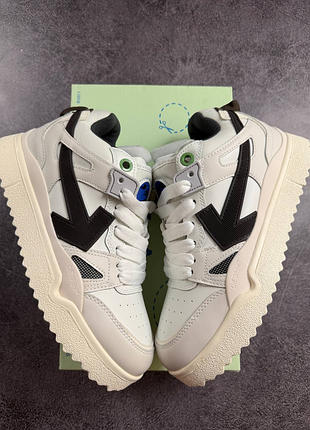 Off white sponge mid top white black