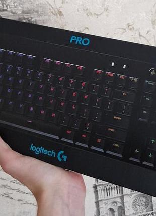 Клавіатура logitech g pro
