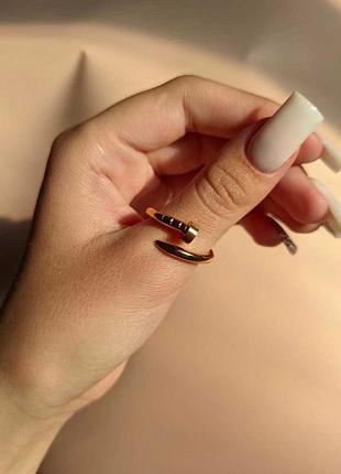 Золота каблучка cartier “гвоздик”