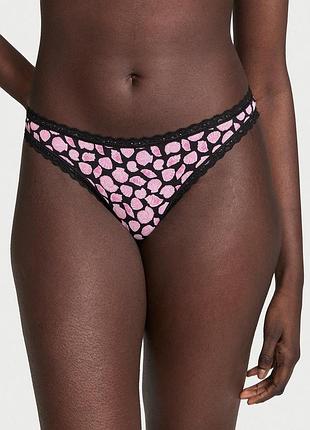 Женские трусики victoria's secret (34312955164539) cotton lace-waist thong xl черные