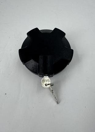 Кришка бака пластик d80mm ключ збоку 5001834430 20392751