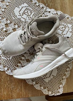 Кросовки кросівки жіночі puma оригінал літні легкі світлі сірі бежеві светло-серые кроссовки puma текстиль
