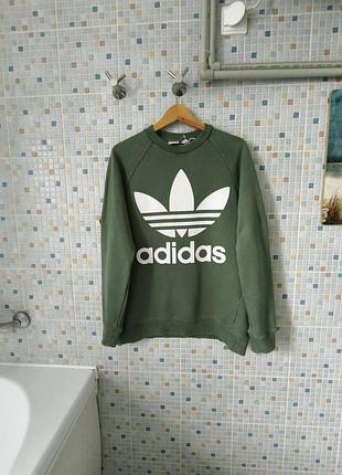 Свитшот adidas. 2