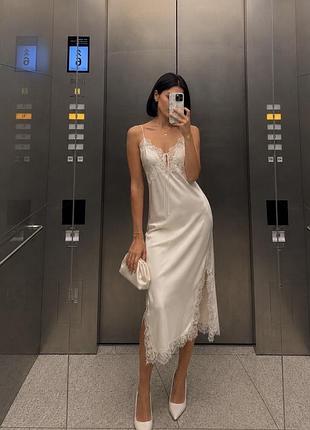 Zara сукня