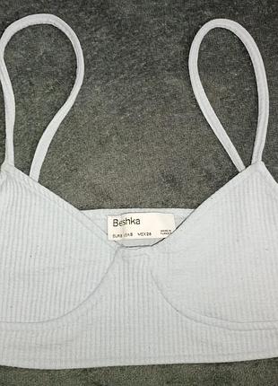 Бледно голубой топ bershka в рубчик р.s