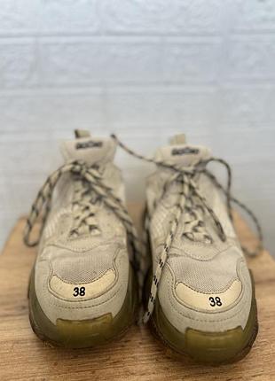 Кросівки balenciaga 38