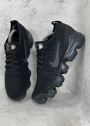 Чорні кросівки сіточка на балонах nike vapormax flyknit