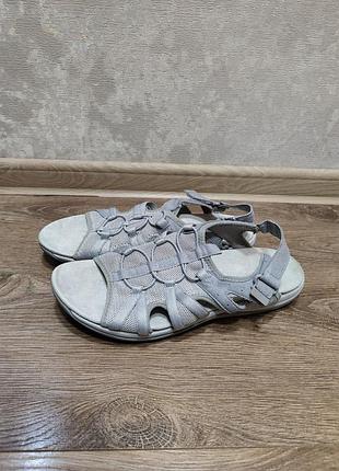 Спортивные босоножки easy spirit