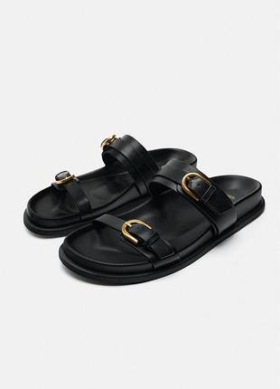 Чорні шльопанці босоніжки zara