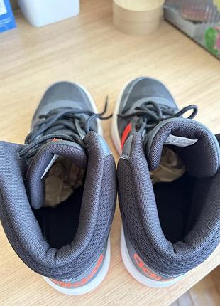 Adidas 39 розмір 4