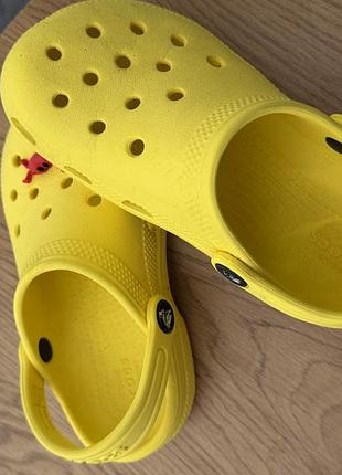 Оригінальні crocs. унісекс. стан ідеальний!