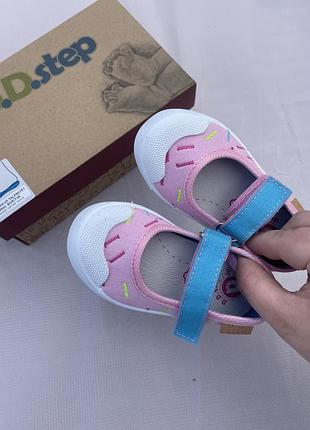 Босоніжки для дівчинки 😍