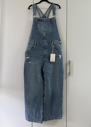 Джинсовий комбінезон pull&bear