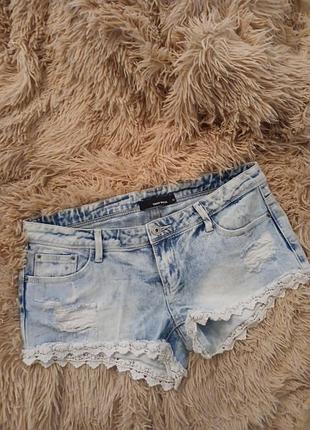 Стильні жіночі шорти з мереживом 100% cotton