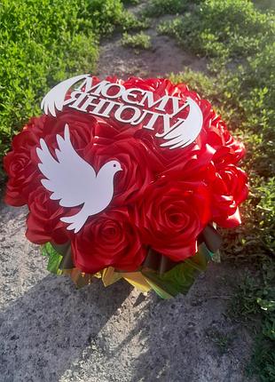 20 атласных роз