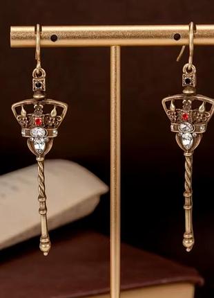 Неймовірні 👑 королевські сережки з маркуванням, геральдическая лилия, fleur-de-lys
