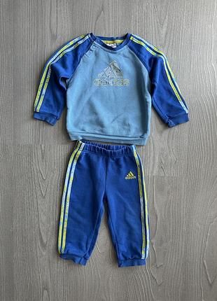 Костюмчик adidas