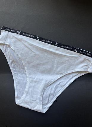 Трусики calvin klein