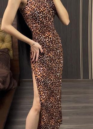 🐆 эффектное платье по фигуре с разрезом в леопардовый принт ❤️‍🔥