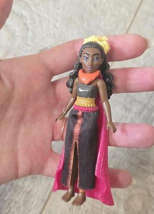 Мини кукла matangi mattel. 2
