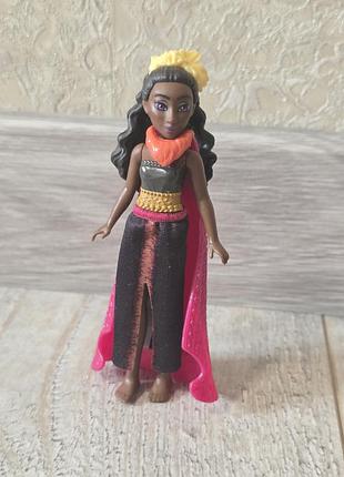 Міні лялька matangi mattel.