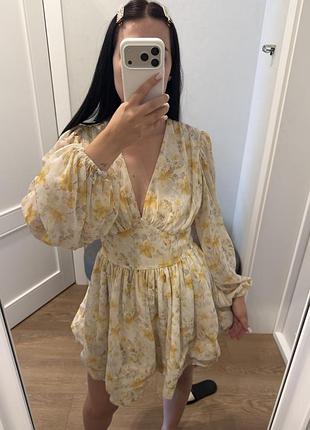П продам сукню cher 17