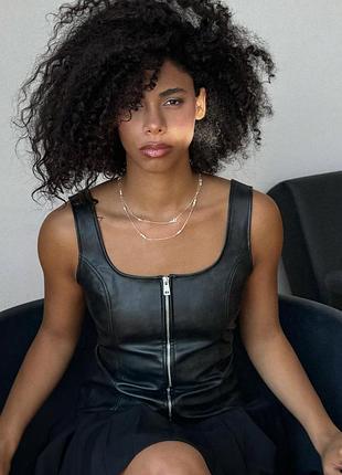 Топ из искусственной кожи zara