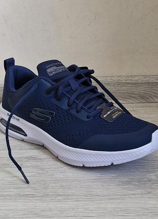 Один правий кросівок  skechers