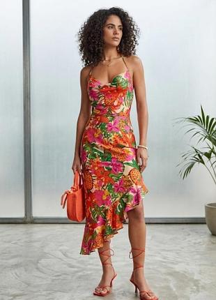 Shein красивое платье с-м