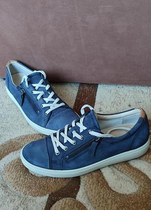 Кросівки ecco soft 7 w. 40 розмір, синього кольору, з високоякісної шкіри.