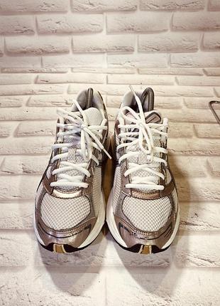 Кросівки asics 3
