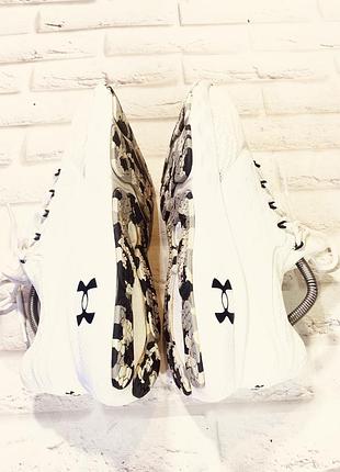 Кросівки under armour 4