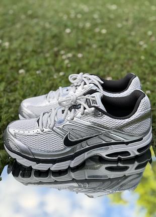 Nike air max moto 2k photon dust us 10.5 устілка: 28см