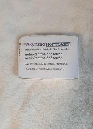 Онкологічне akynzeo 300 mg/0.5 mg нетупітант / палонсетрон (netupitant / palonosetron)