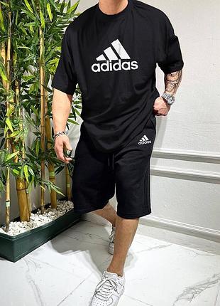 Комплект 2 в 1 шорти та футболка adidas