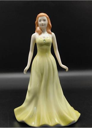 Коллекционная фарфоровая статуэтка royal doulton,