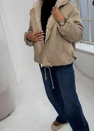 Бежевая двухсторонняя зимняя женская куртка oversize широкого кроя тепла