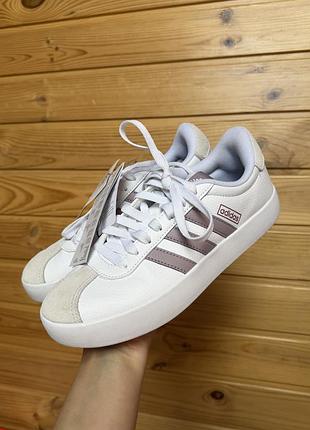 Кросівки adidas 6,5