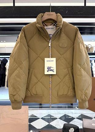 Мужская куртка пуховик бомбер burberry с вертикальным воротником, бежевого цвета