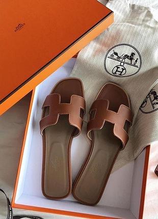 Шльопанці гермес hermes