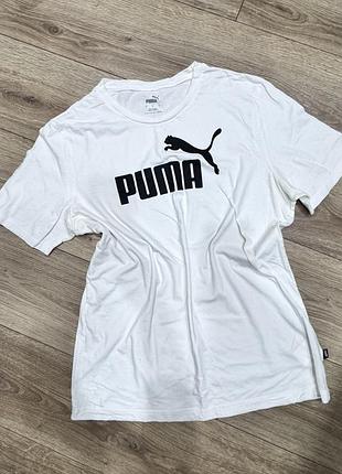 Футболка чоловіча puma, біла футболка оверсайз пума, мужская футболка puma essentials logo tee