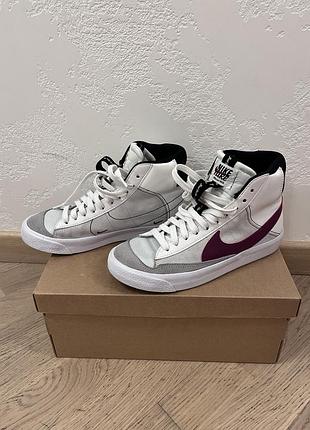 Nike blazer mid 77  36 розмір