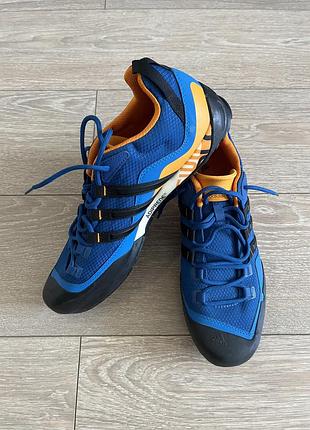 Кросівки adidas