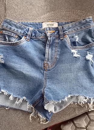 Джинсовые шорты denim