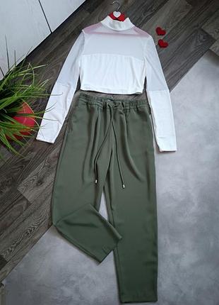 Штани брюки жіночі джогери хакі zara.