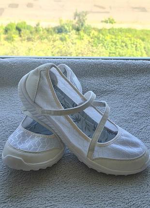 Макасини 38- 39р. skechers